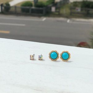 ⭐️2 for $15⭐️ NWOT Stud earring set
